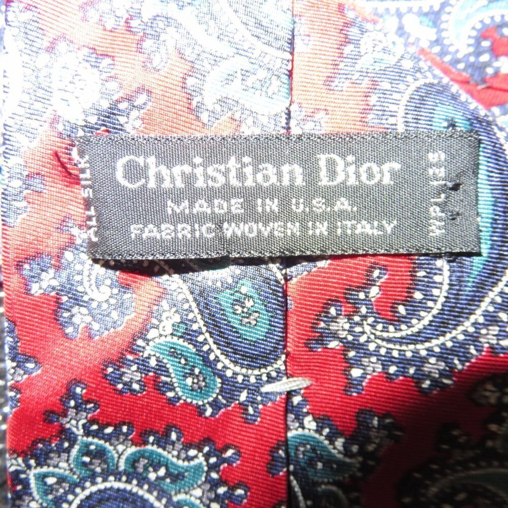 Christian Dior 100% Italian silk men’s Red & Blue Paisley neck tie - Picture 3 of 4